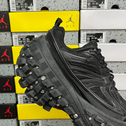 Defender Rubber Platform Black