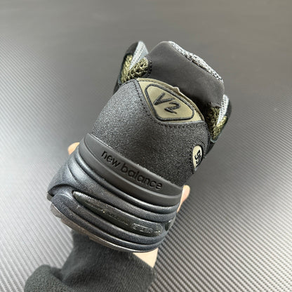 990 Black Olive