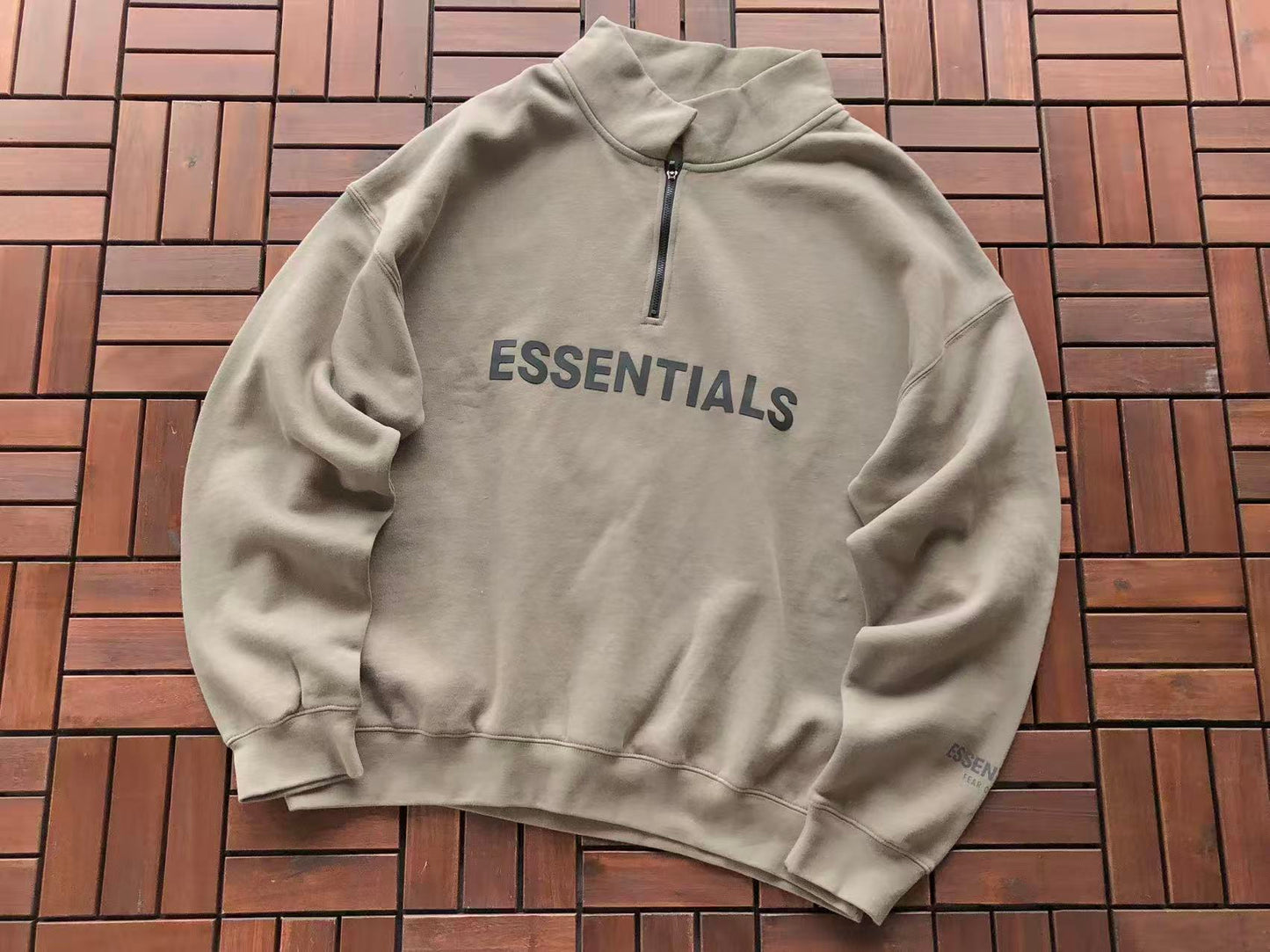 Conjuntos Essentials