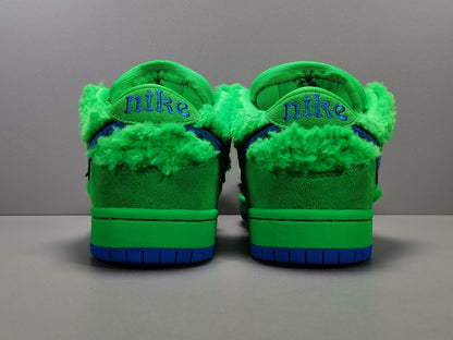 Dunk SB Grateful Dead Bears Green