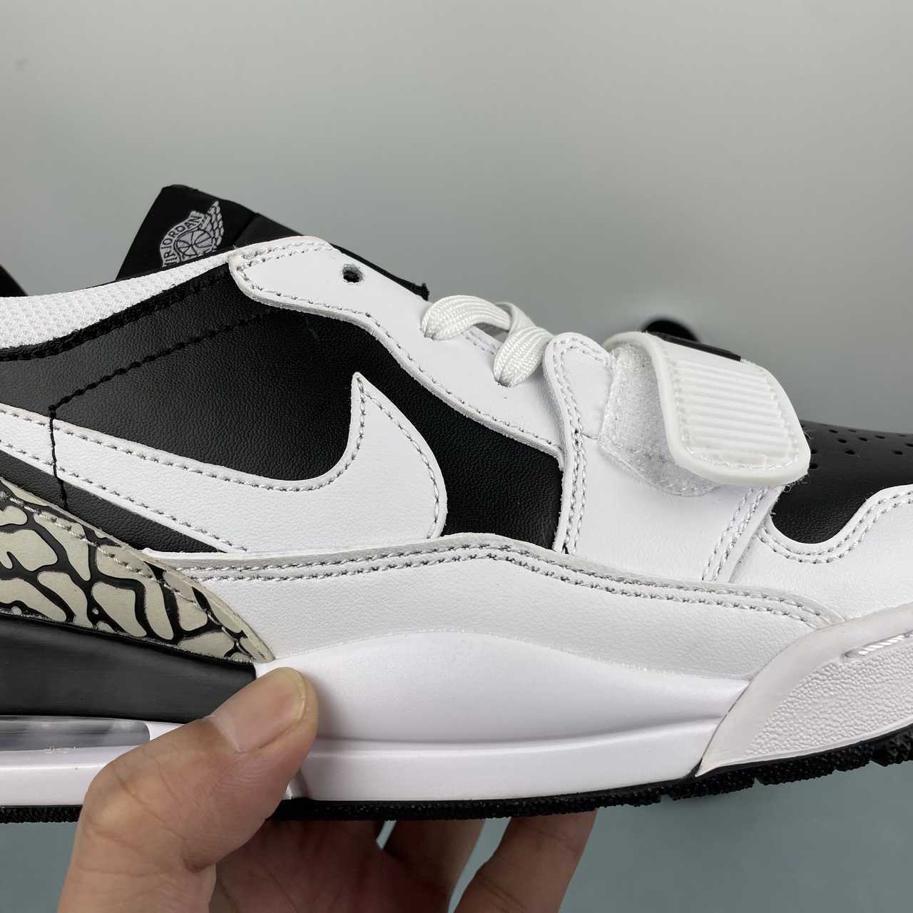 Legacy 312 Reverse Panda