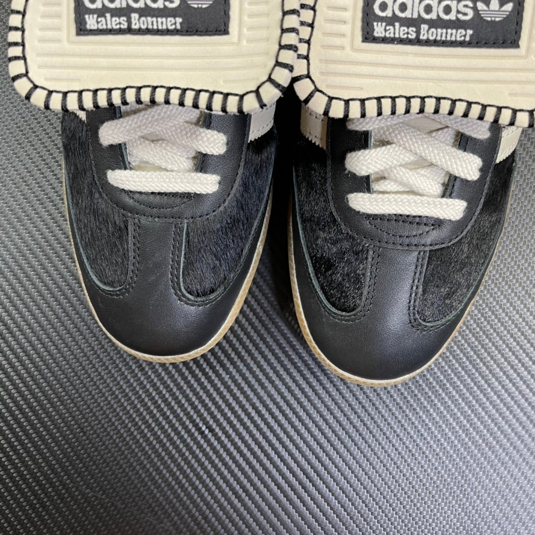 Samba Wales Bonner Core Black