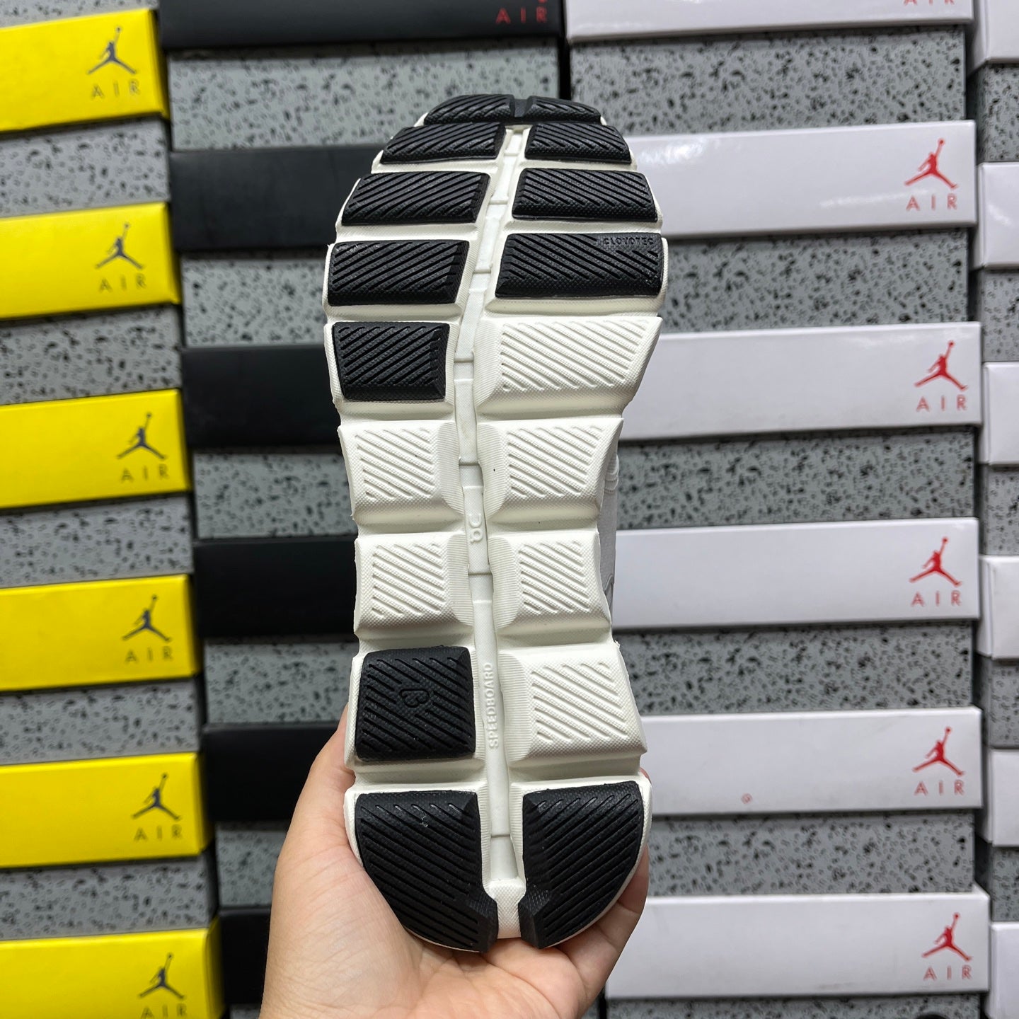 Cloud X 3 White Black