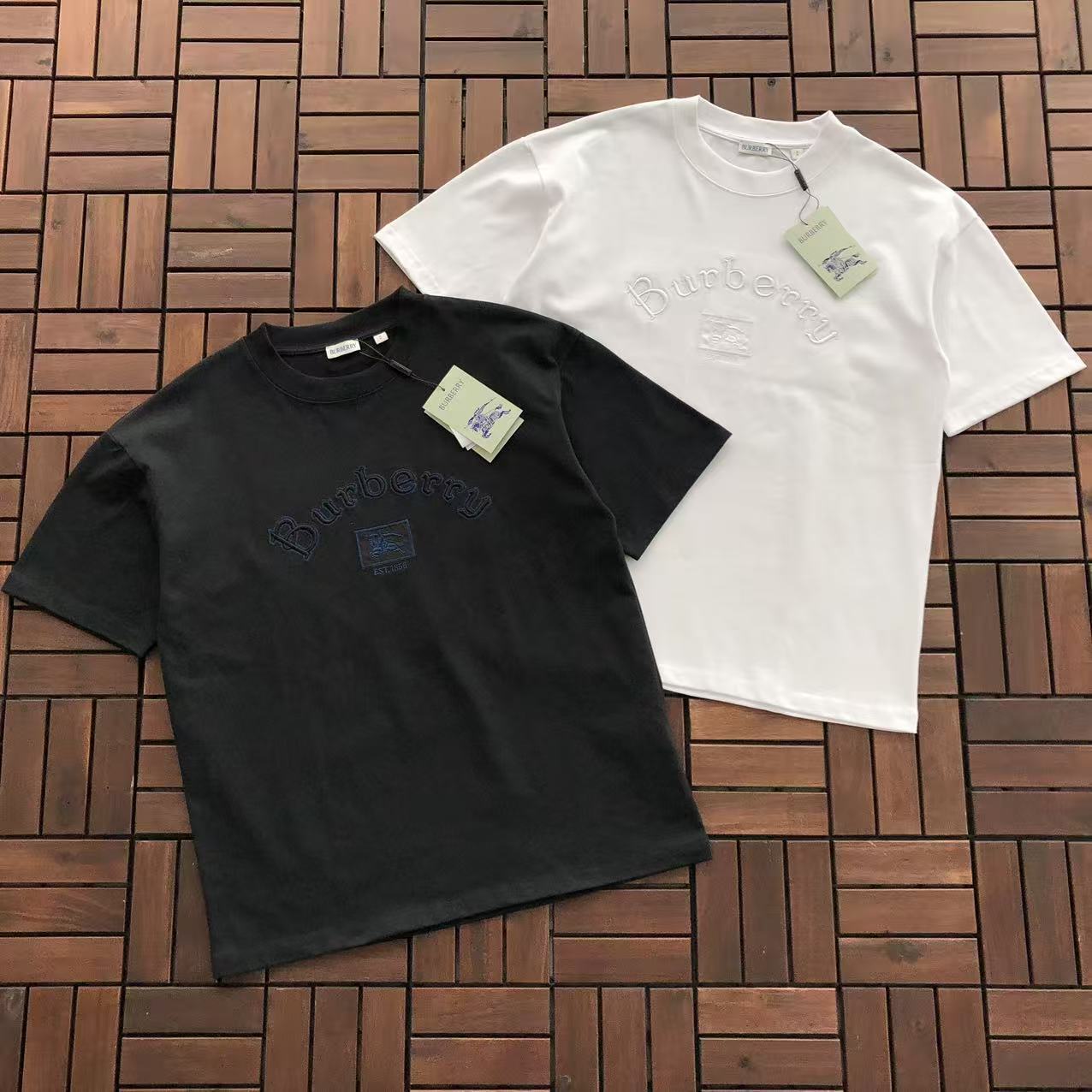 T-Shirts BB