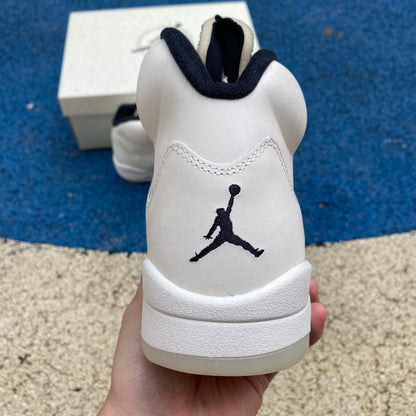 AJ 5 Sail