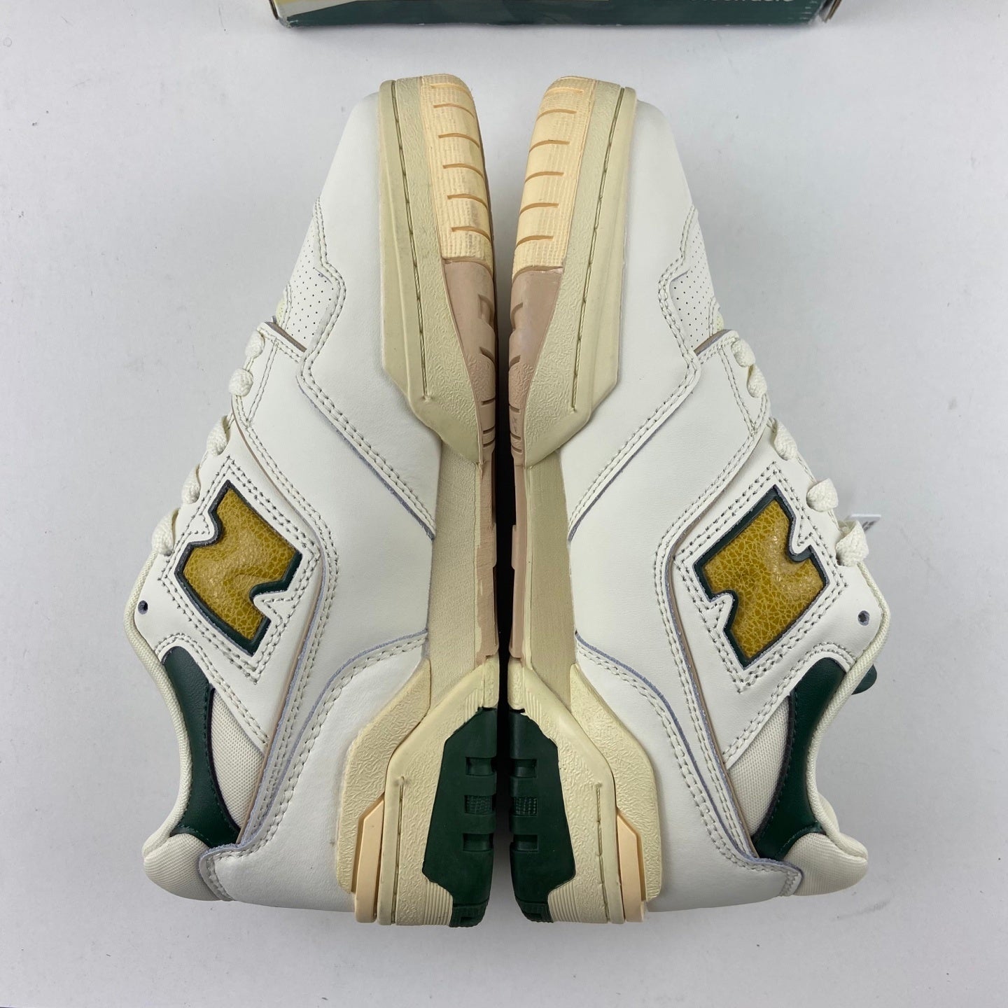 550 Aime Leon Dore Natural Green
