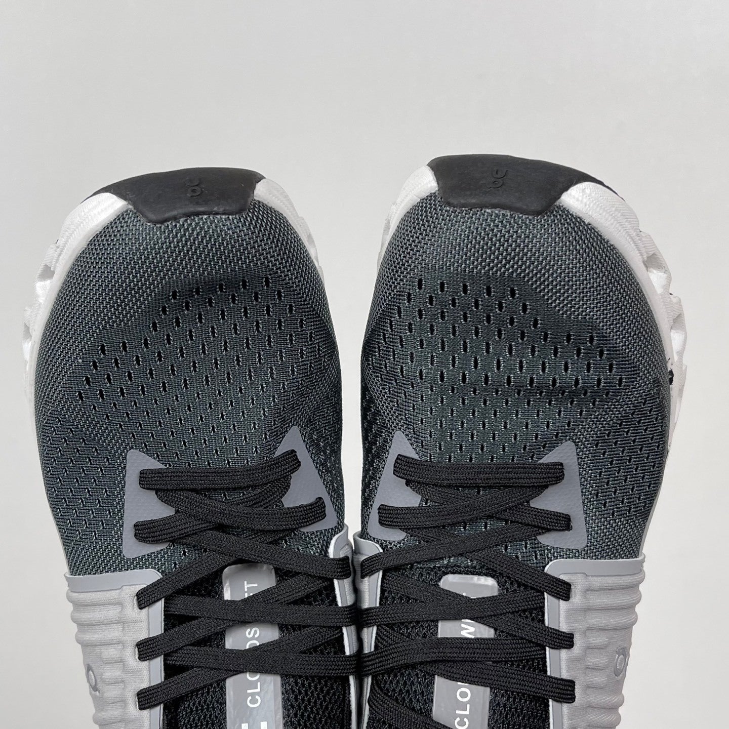 Cloudswift 3 Dark Grey