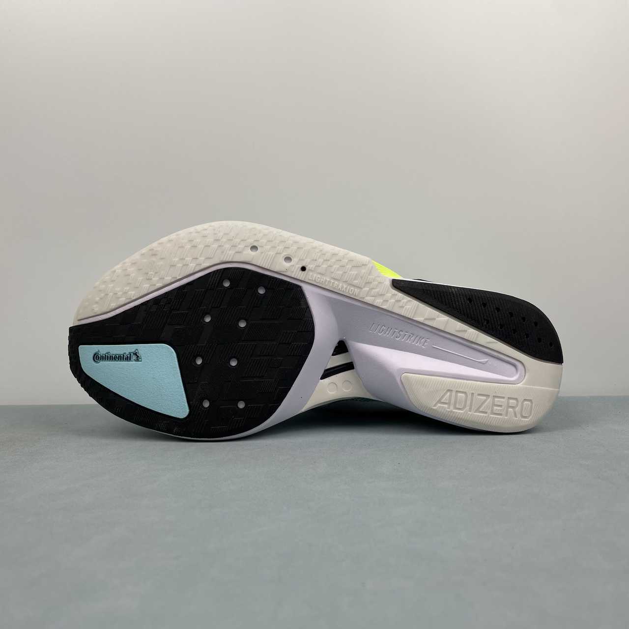Adizero Boston 13 AT Green