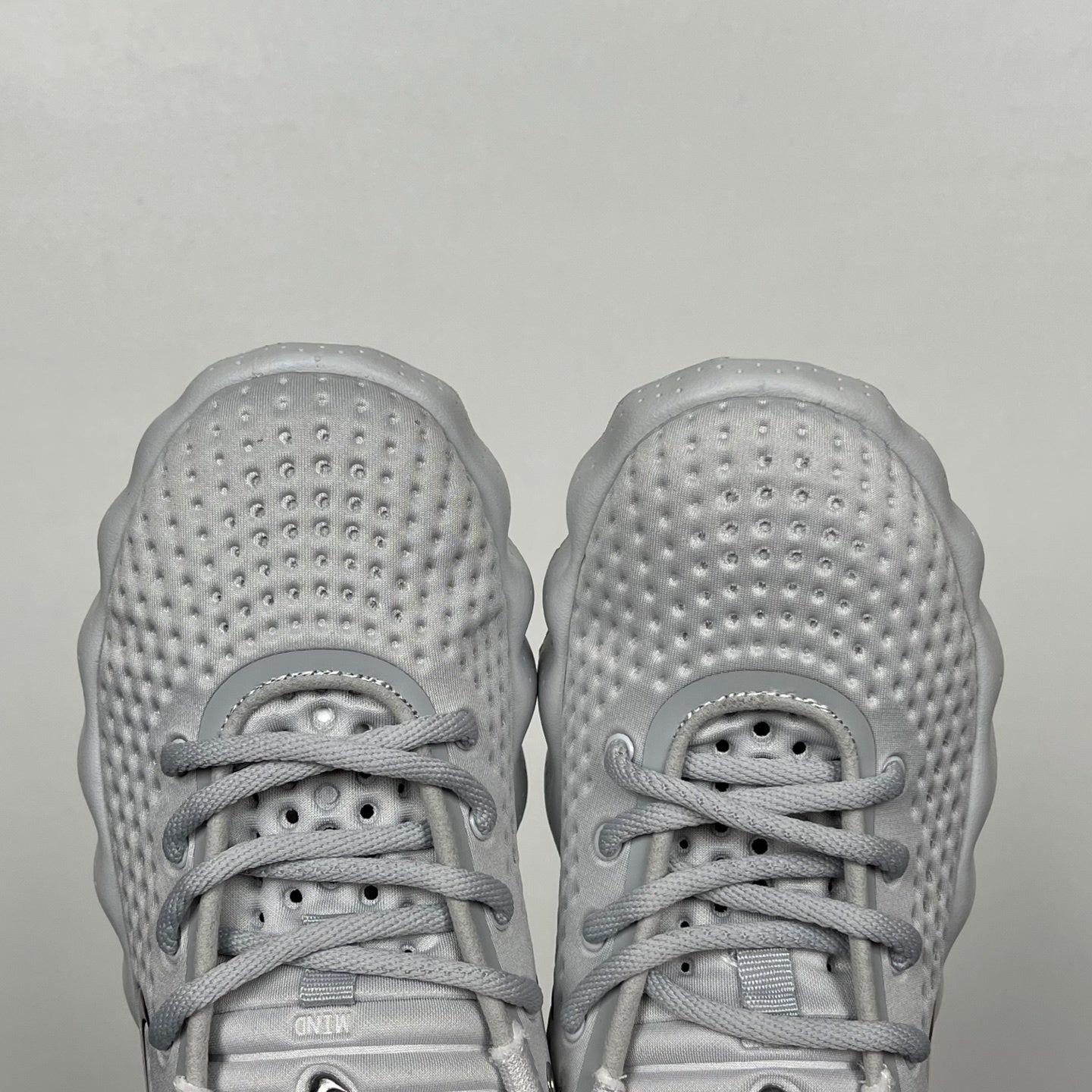 Mind Low Grey
