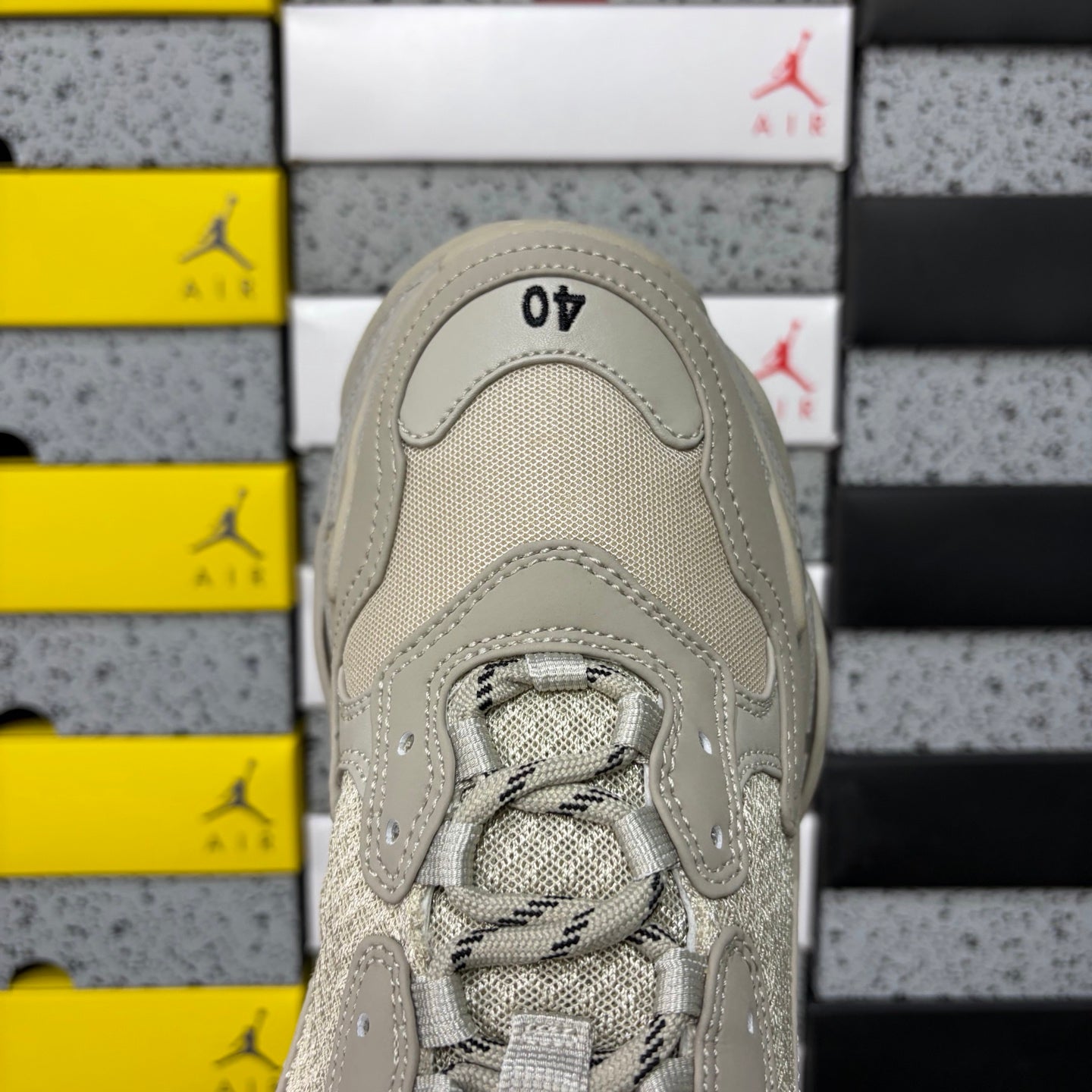 BLG Triple S Creme