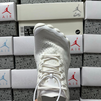 BLG Anatomic Runner White