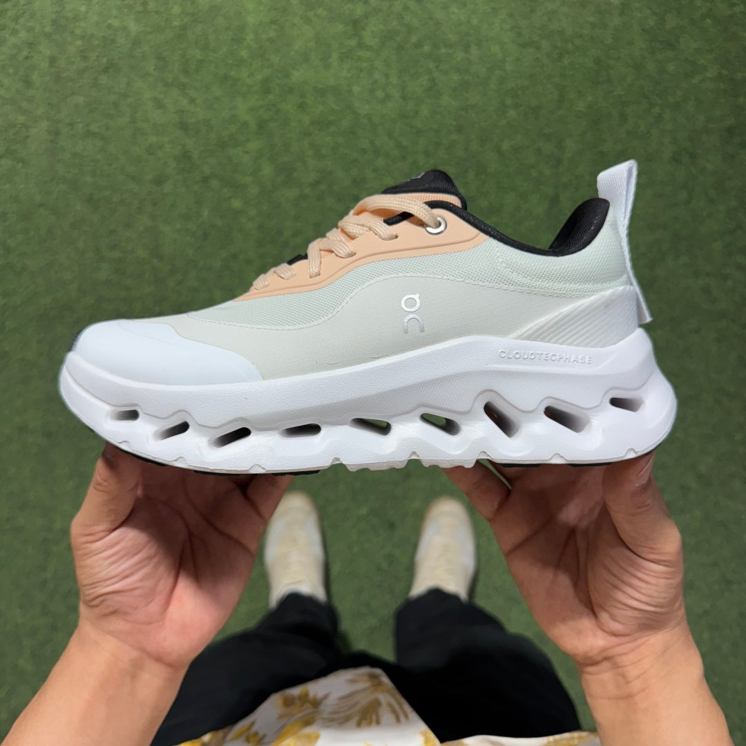 Cloudtilt 2.0 Khaki