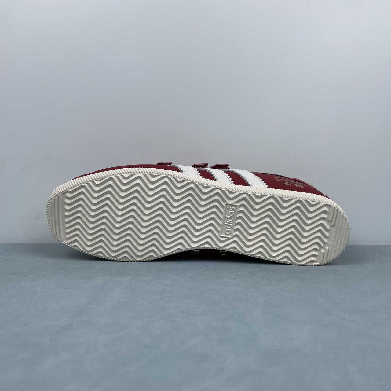 ANFU TRAINERS Wine White