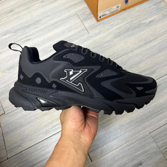 LV Runner Tatic All Black