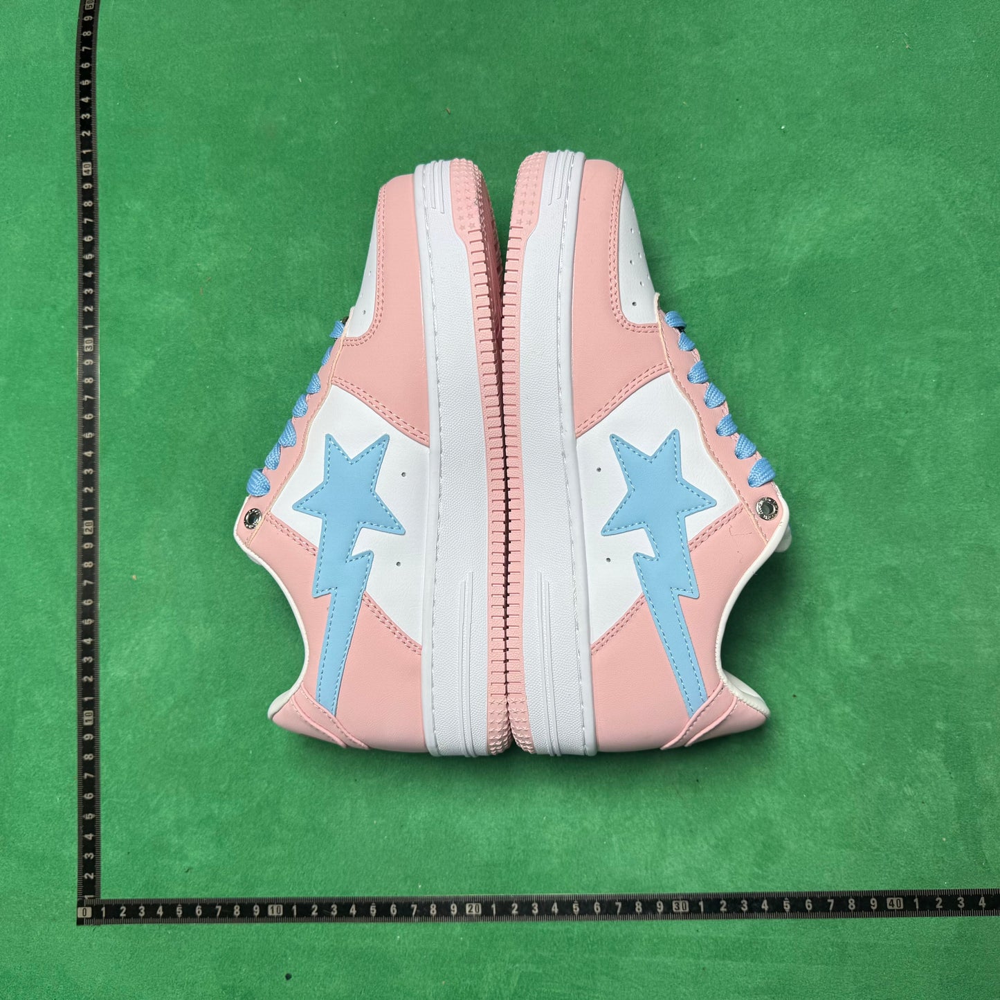Bape STA Low Hello Kity
