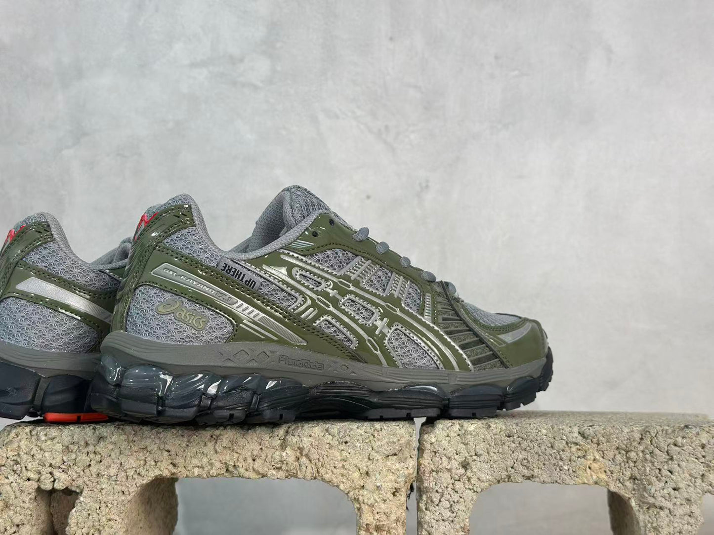GEL-Kayano 12.1