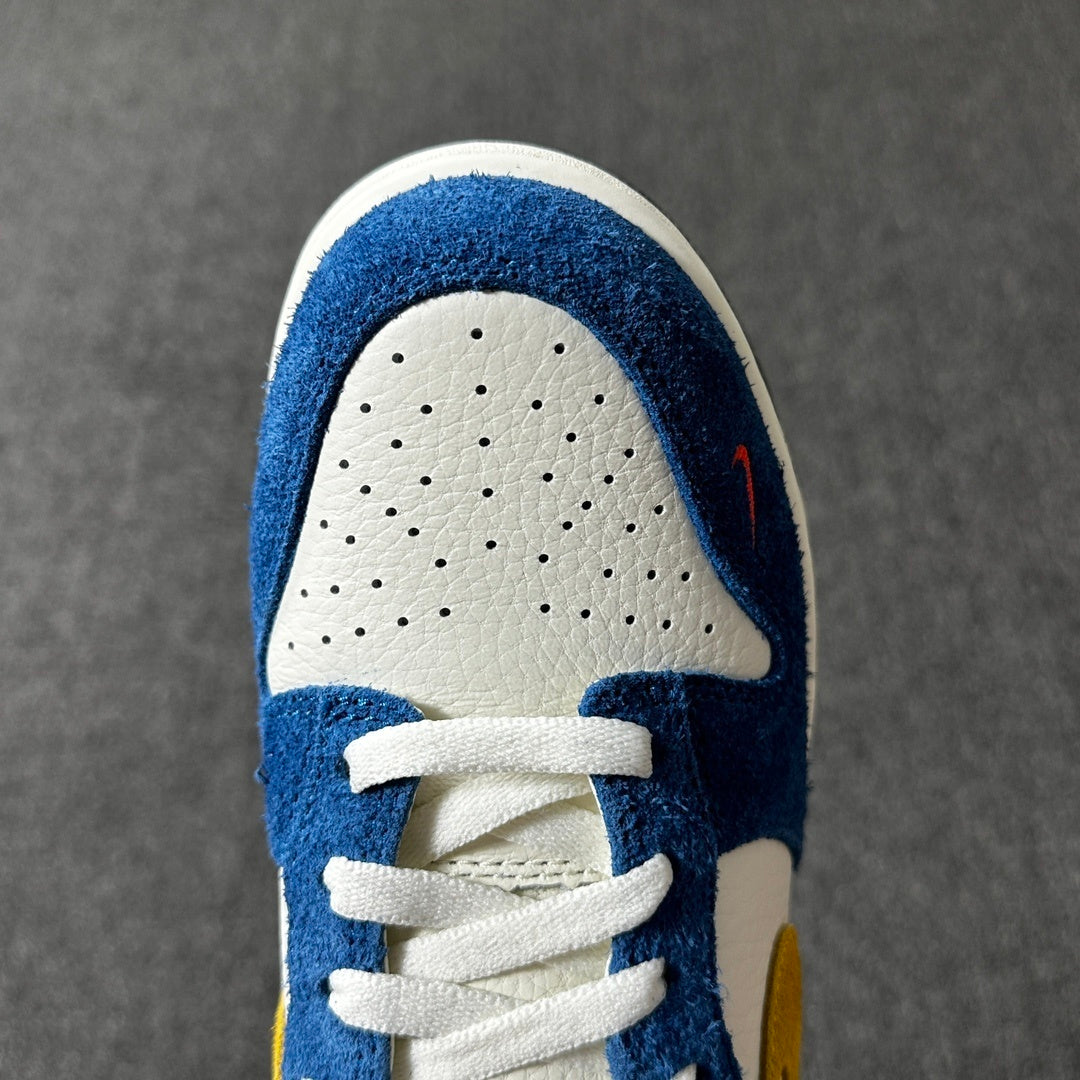 Dunk SB 80s Bus