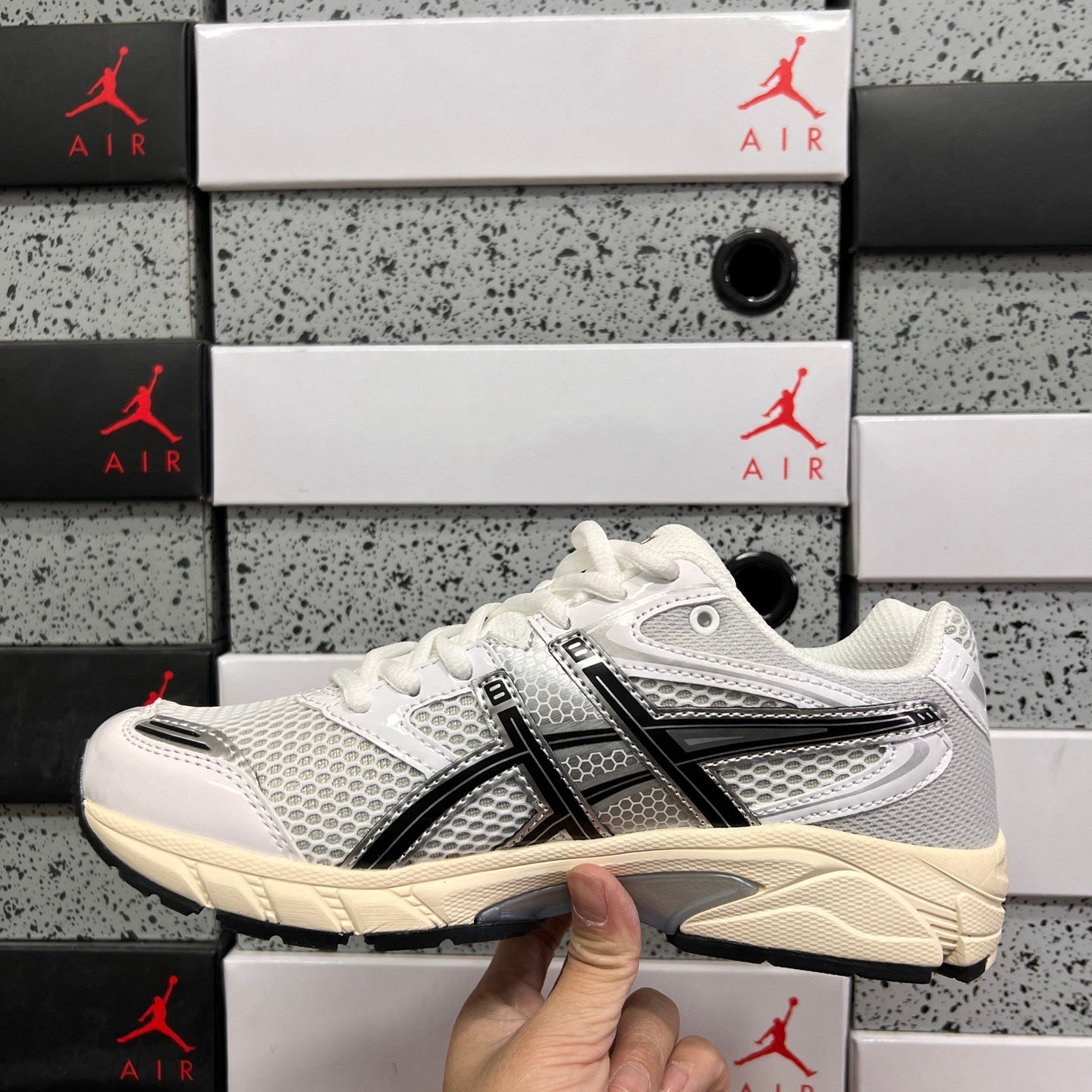 GEL-DS TRAINER 14 White/Grey/Black