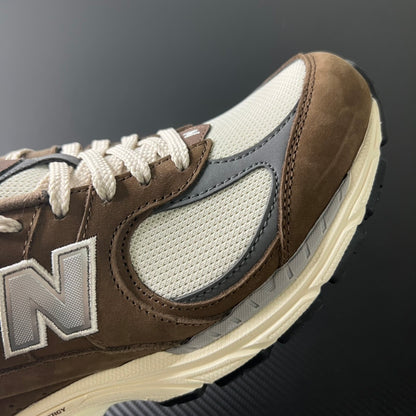 2002 Brown