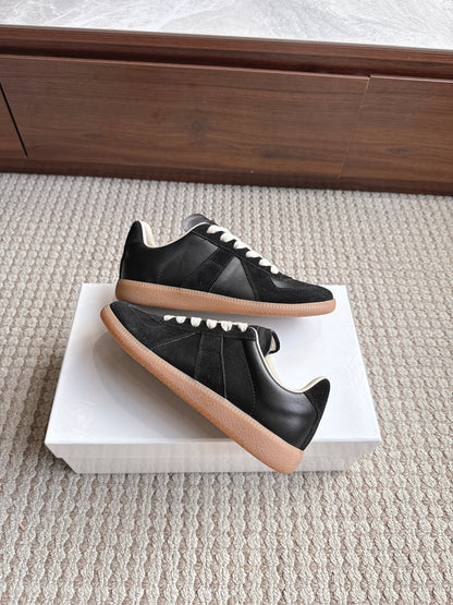 Maison  Brown Gum Sole