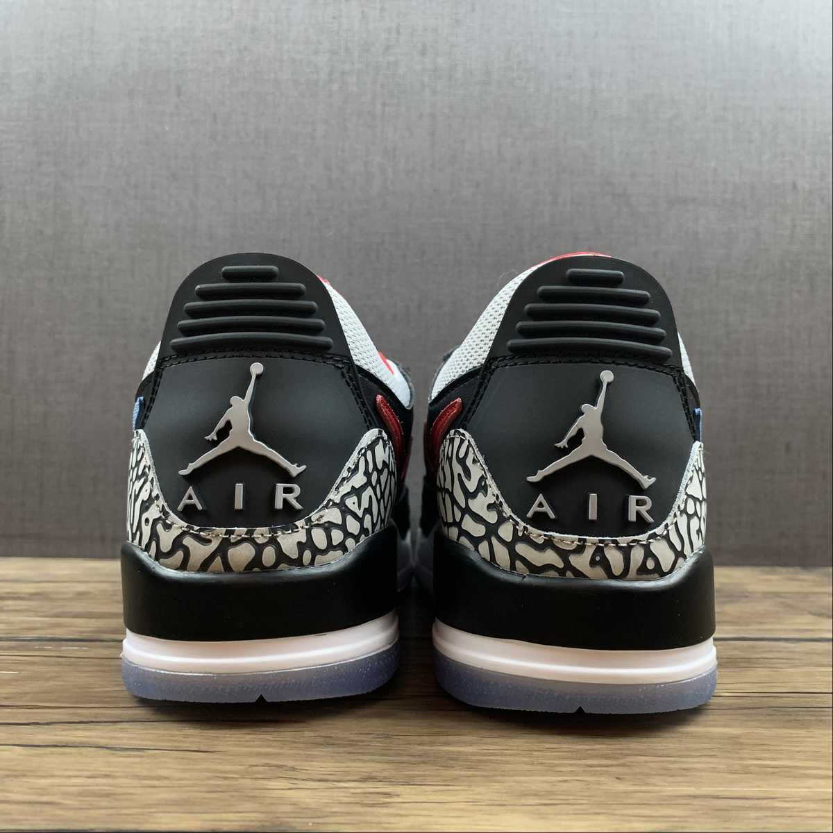 Legacy 312 Black/Wolf Grey-Valor Blue