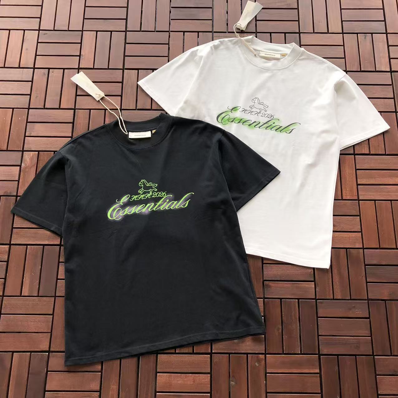 T-Shirts ESSENT