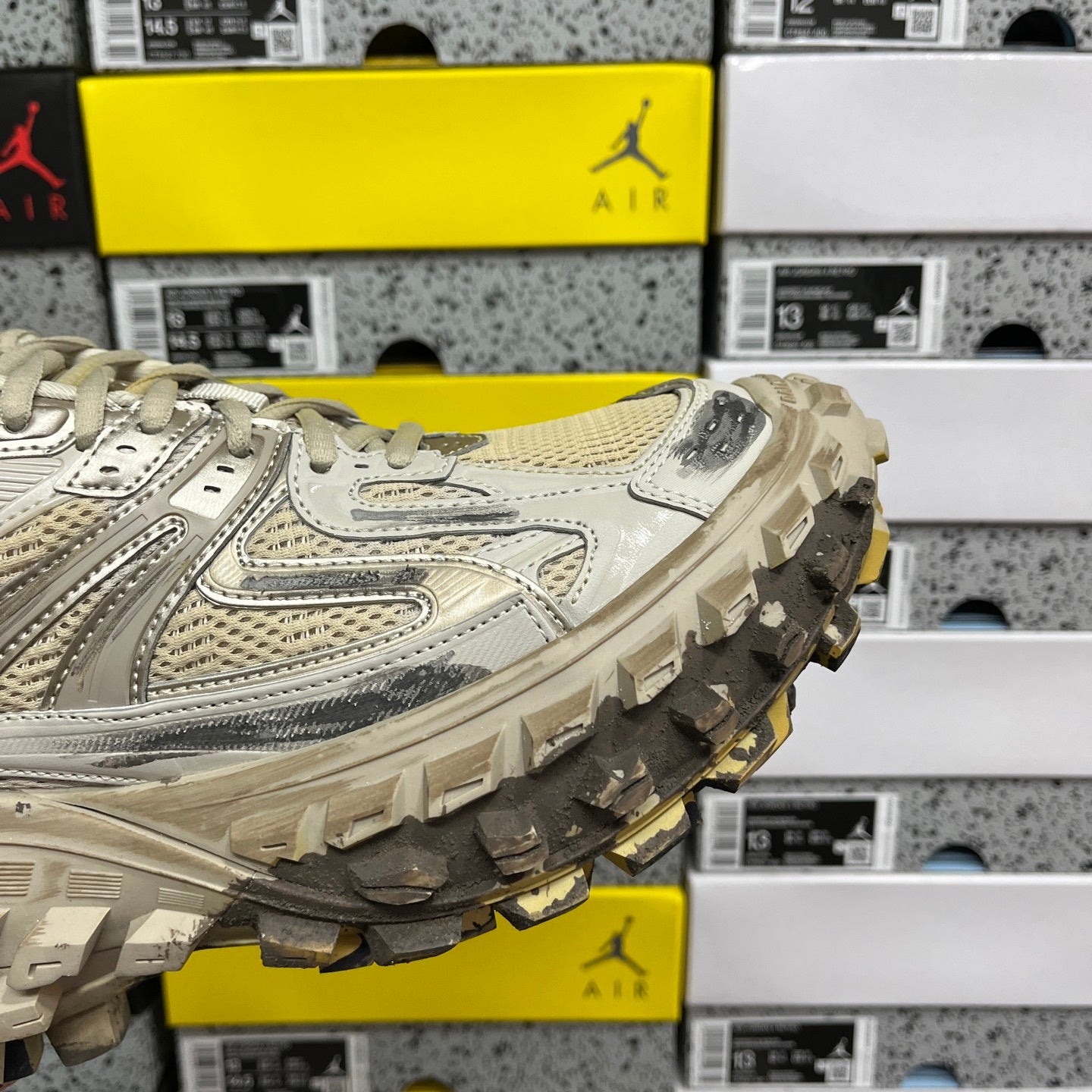 Defender Rubber Platform Beige Destroy
