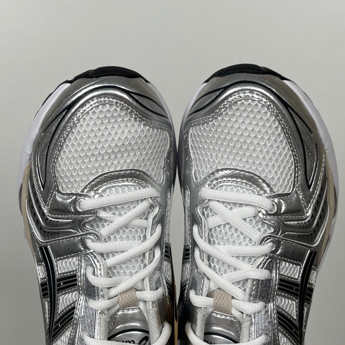 Kayano 14 White / Black / Cream