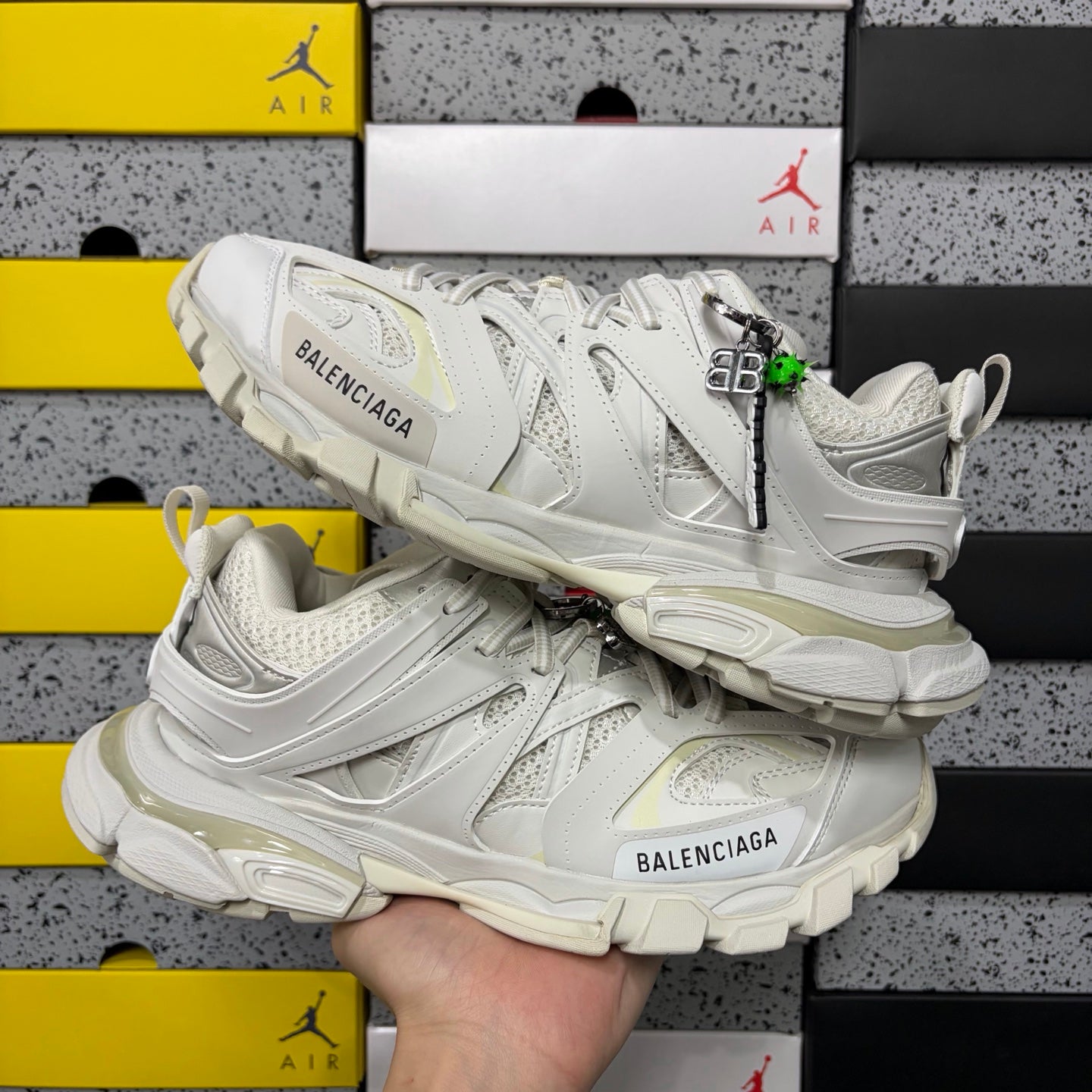BLG Track White