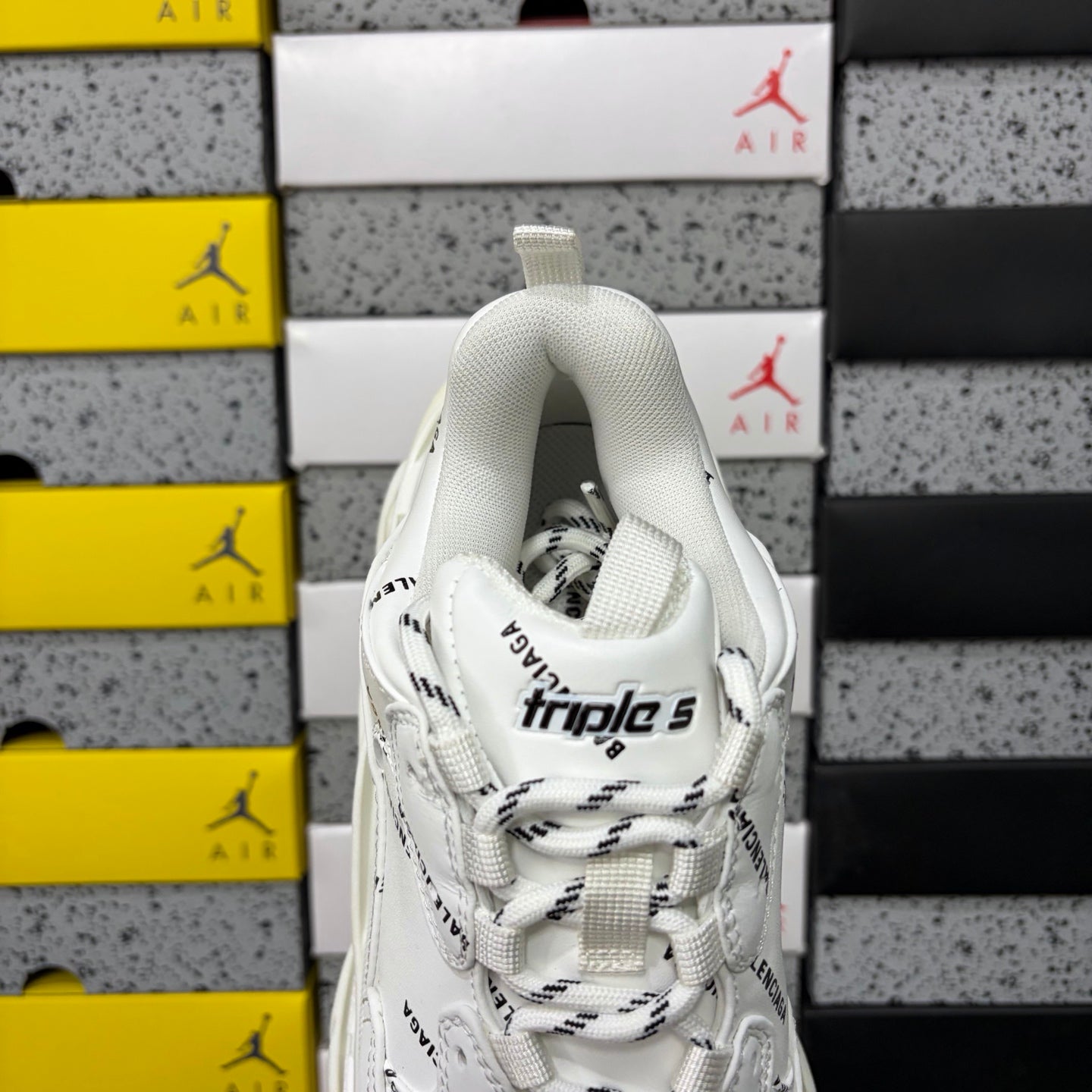 BLG Triple S White