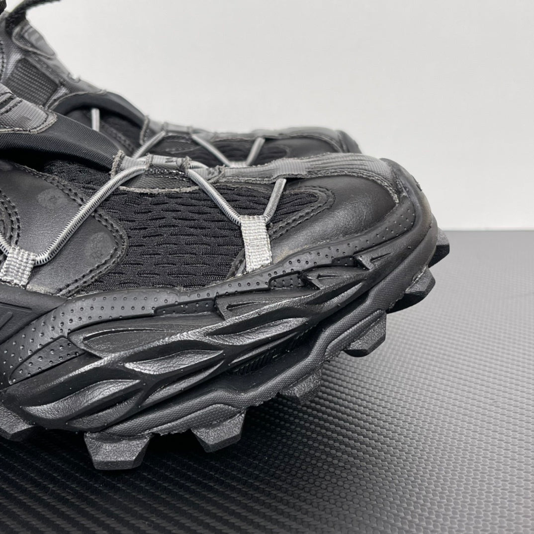 BLG Hike Black