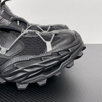 BLG Hike Black
