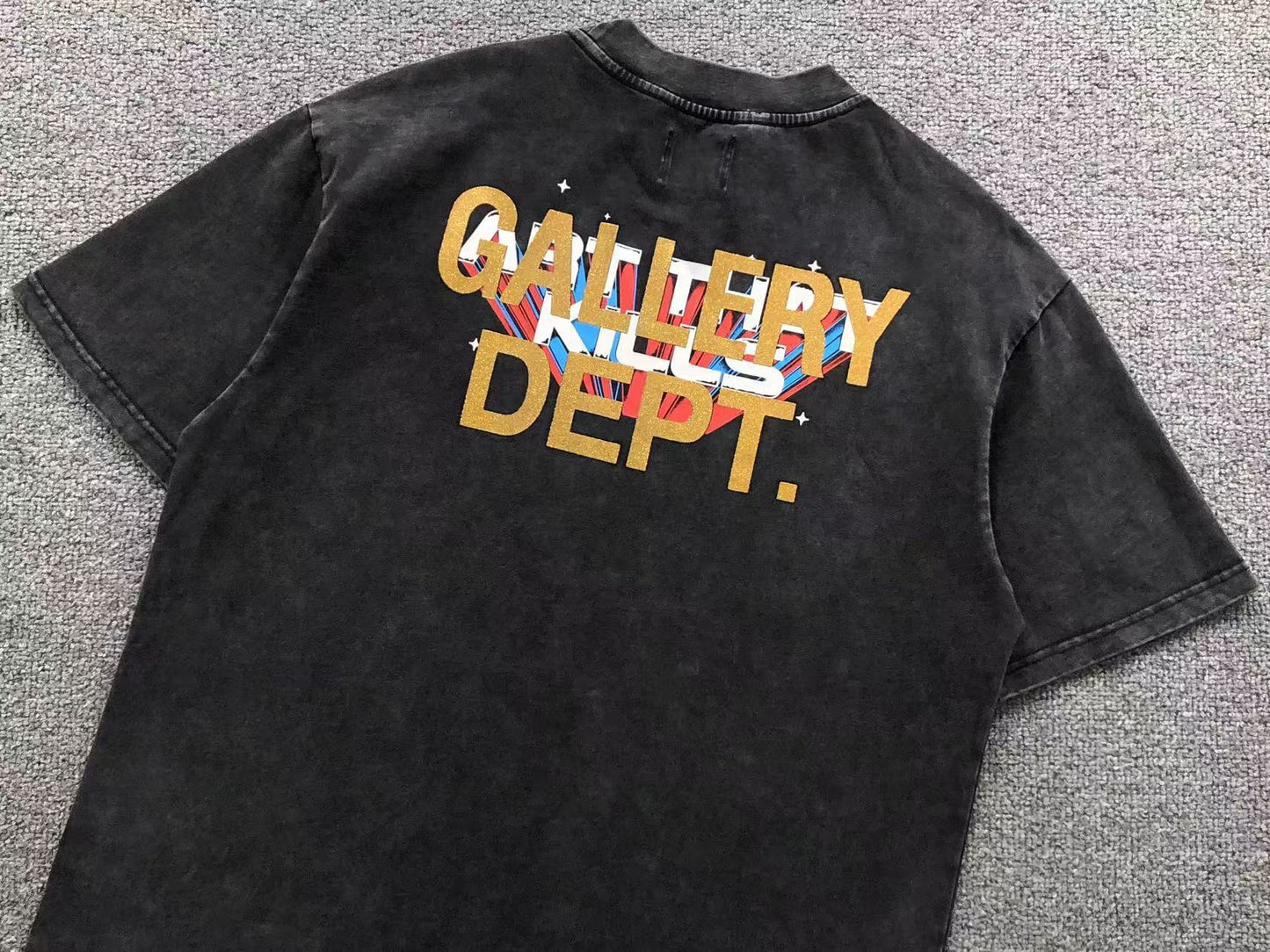 T-shirt GALLERY DEPT