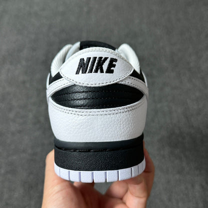 Dunk SP Reverse Panda