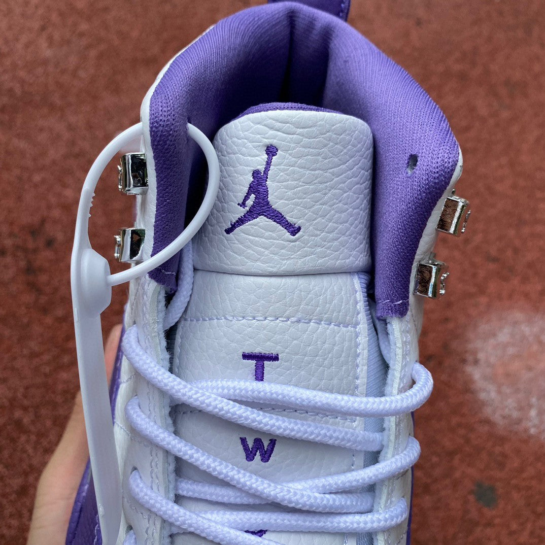 12 White Purple