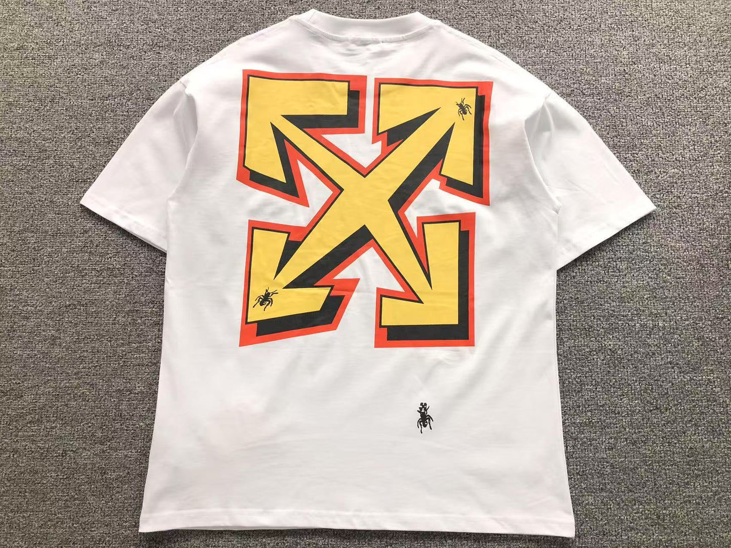 T-shirt Off