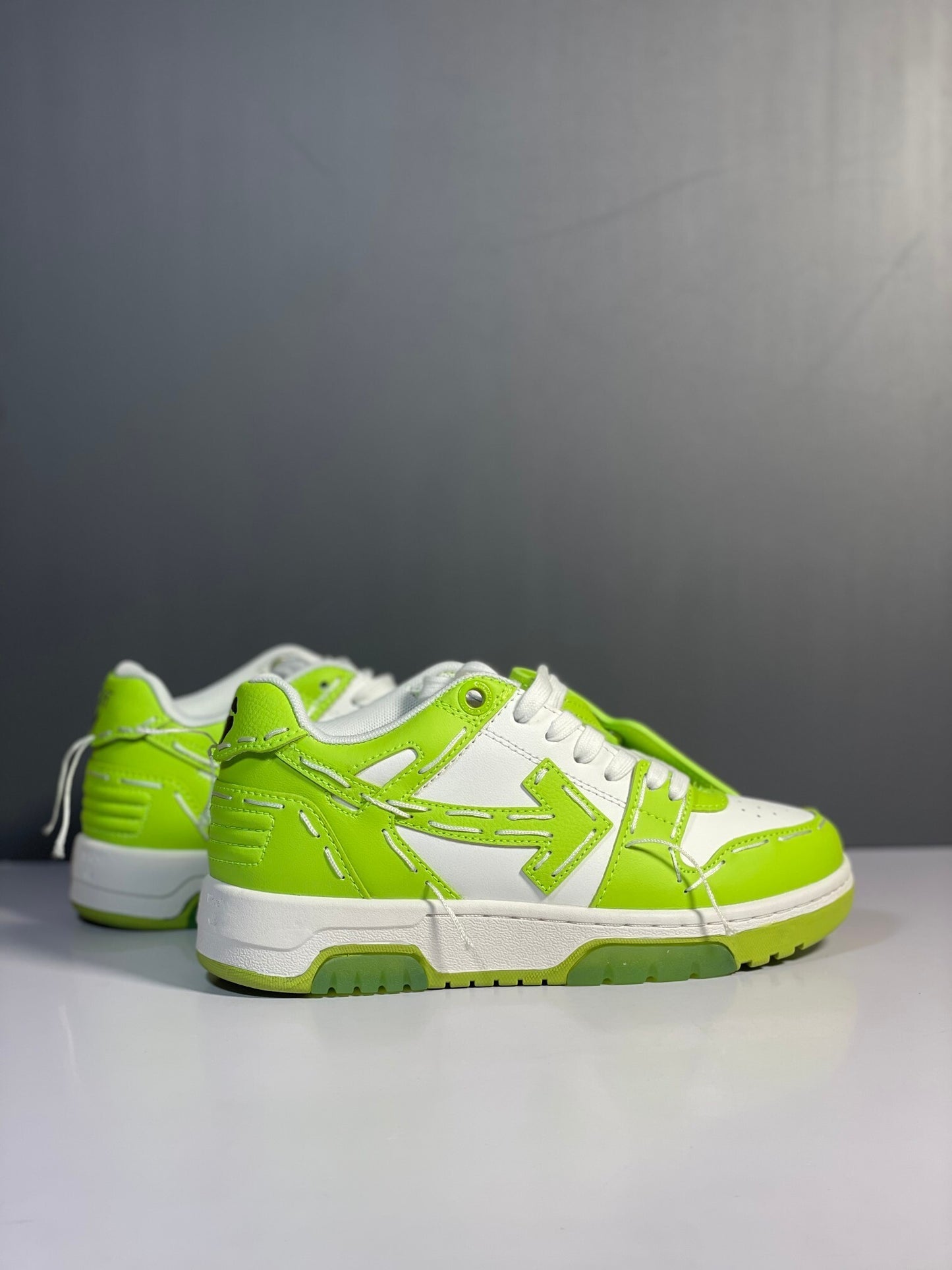 Out Of Office Green line White