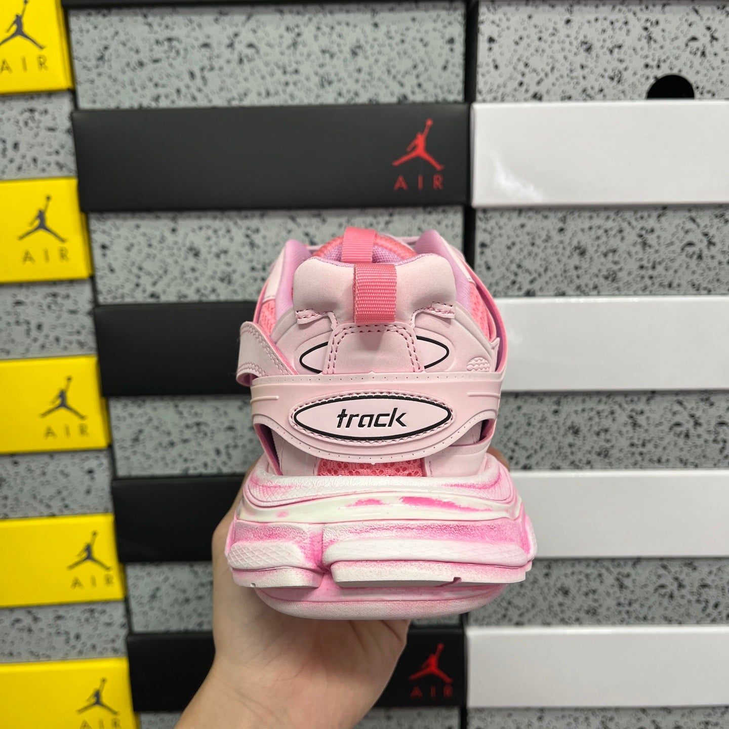 BLG Track Litle Pink