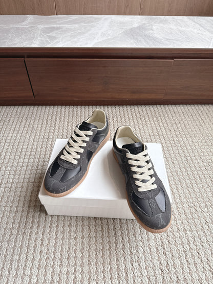 Maison L V Black