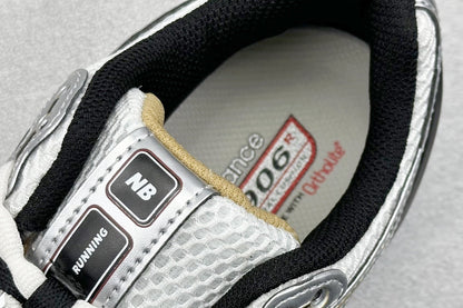 1906 White Gold Black