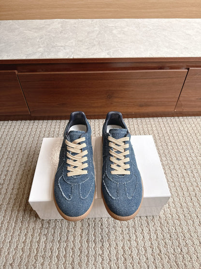 Maison Blue Jean