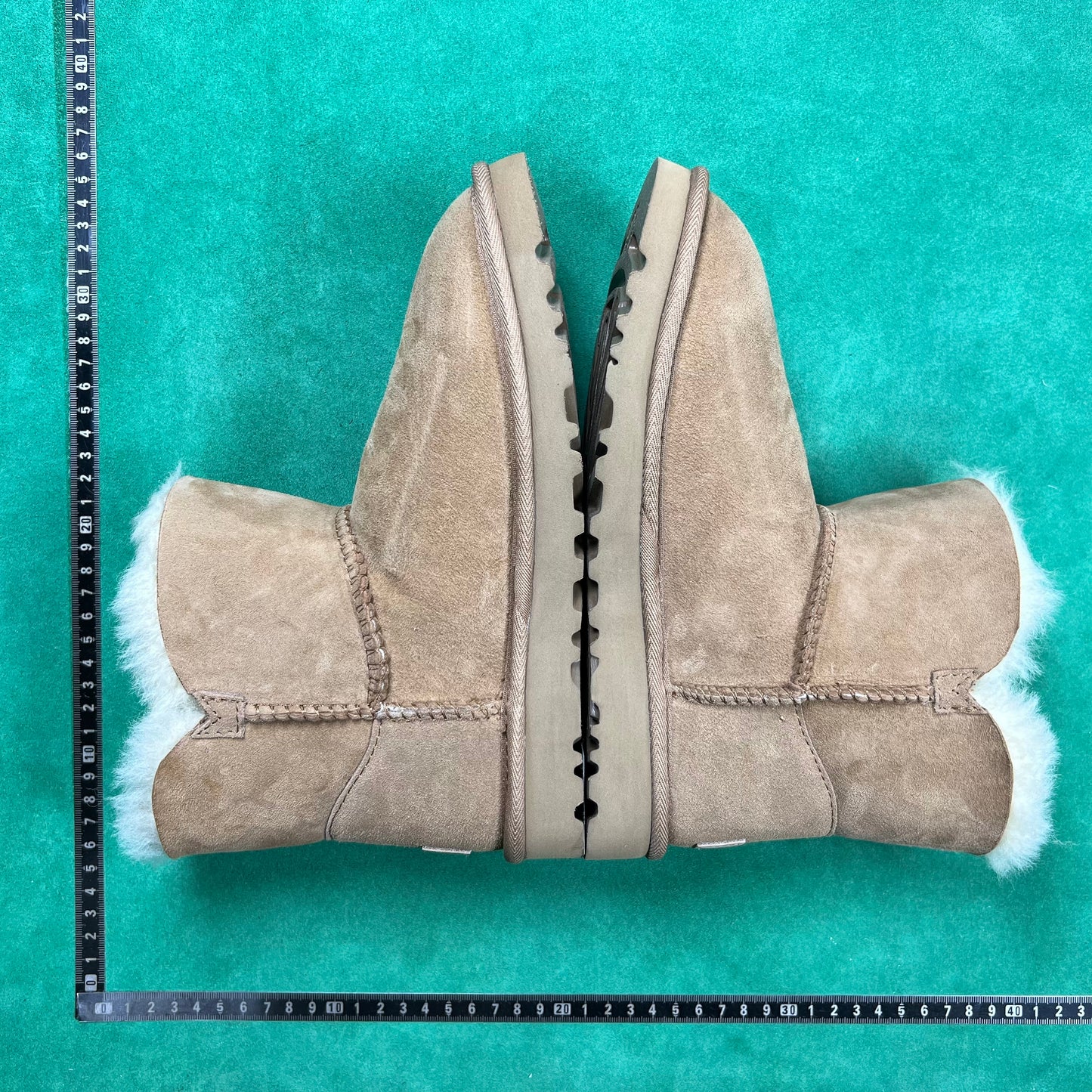 UGG UGG Bailey Mini Bailey Button II Boot