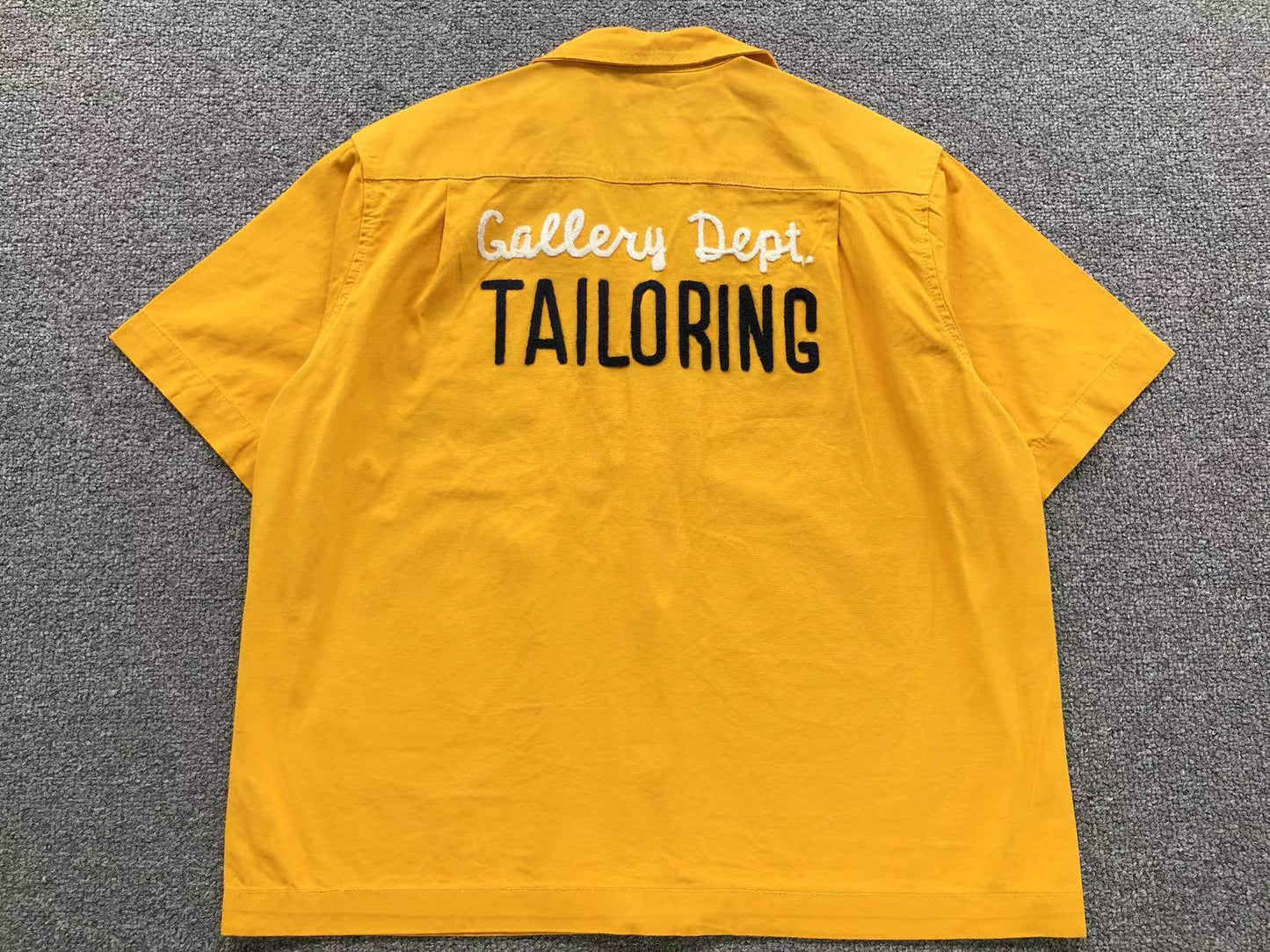 T-shirt GALLERY DEPT