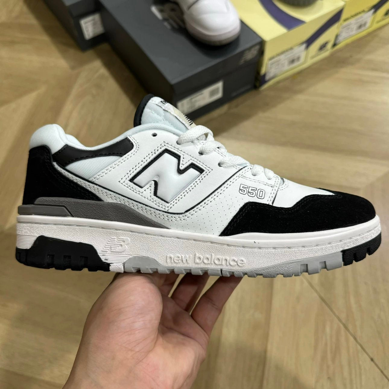 550 Black