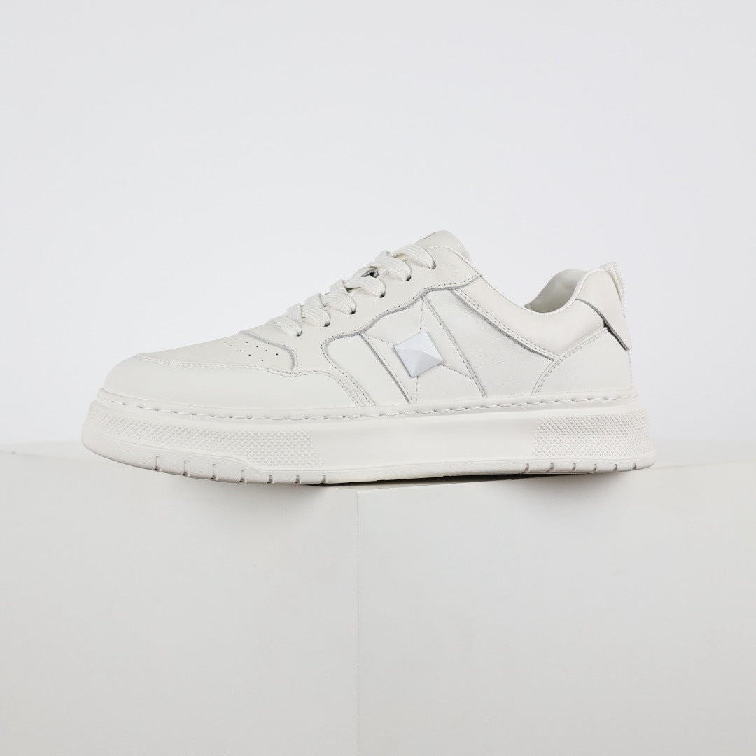 Valentino White