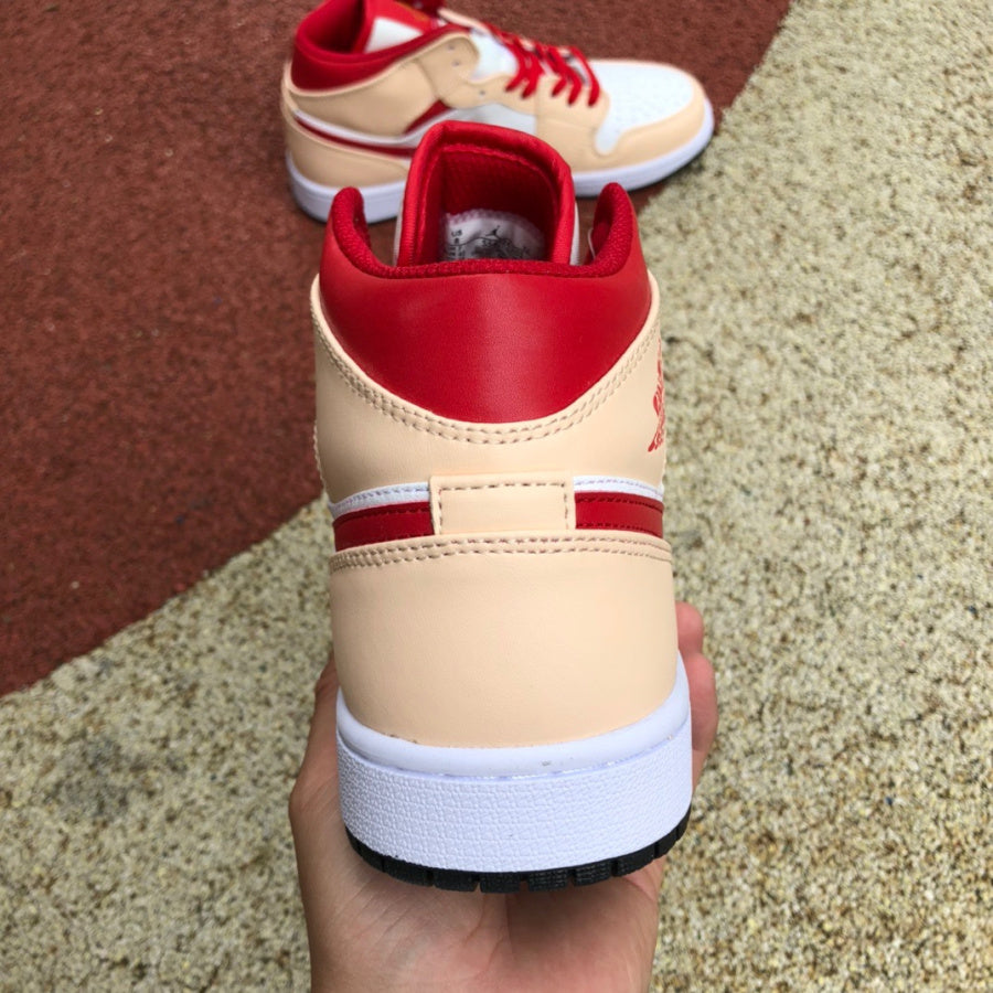 AJ1 MID Mid Light Curry Cardinal