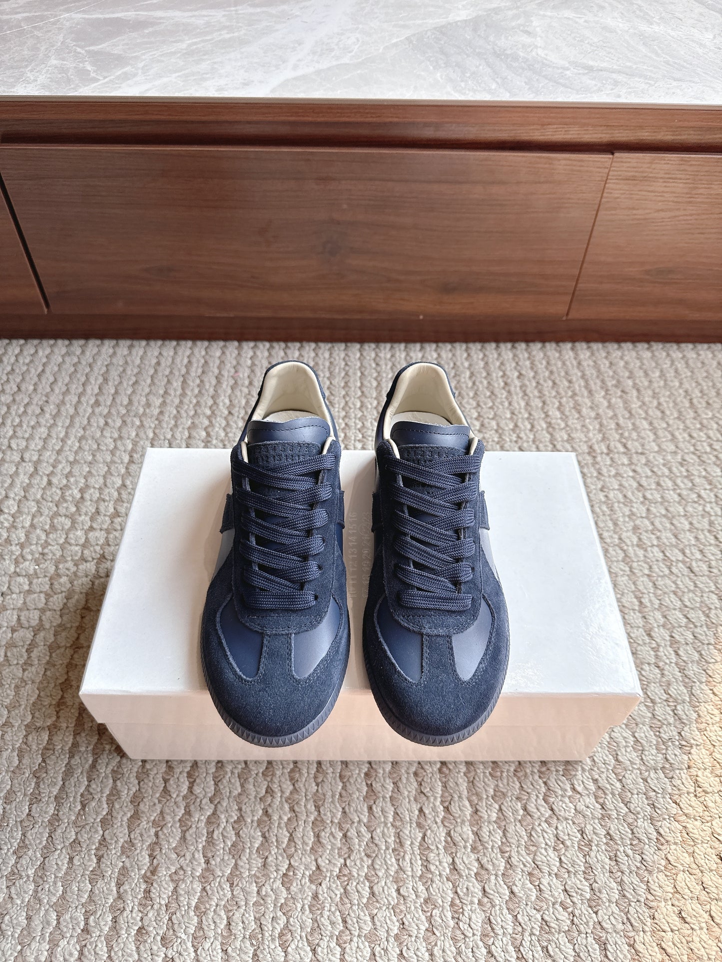 Maison Pure Marine Blue