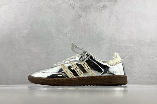 Samba Silver Wales Silver Metallic
