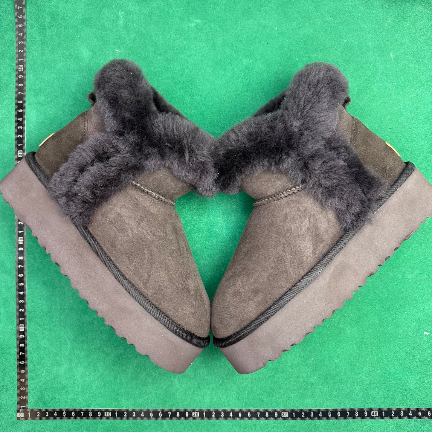 TT UGG