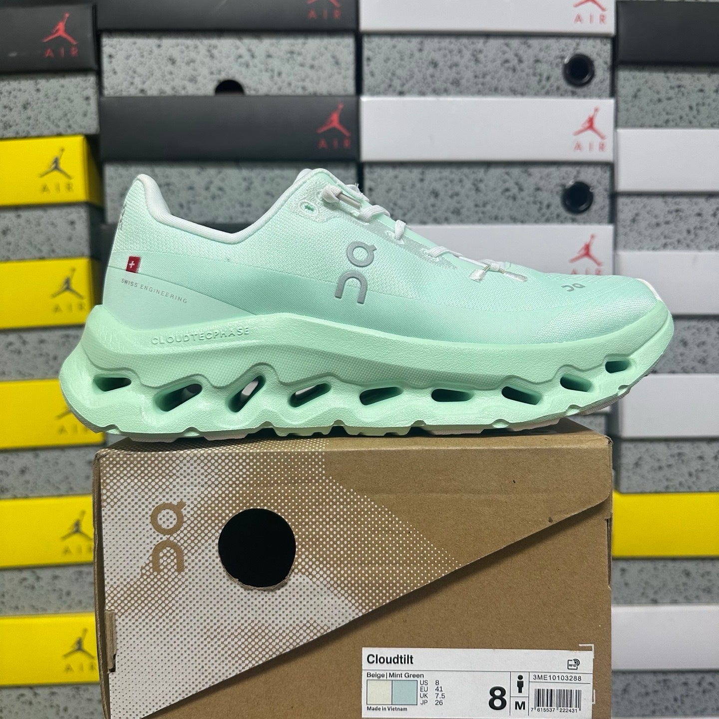 On Running Cloudtilt Remix Mint Green